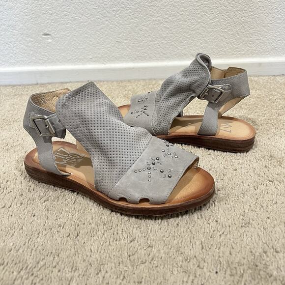 Miz Mooz Fifi Women’s Size 36 Grey Leather Gladiator Sandals Shoes Boho Studded - Picture 3 of 6